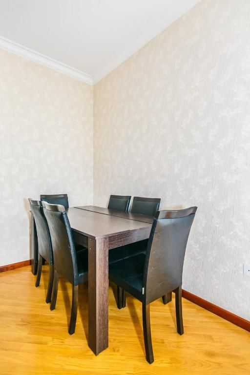 Апартаменты Luxary Apartment On Tarqovu Centr Баку