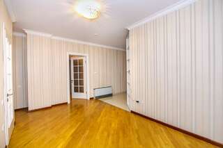 Апартаменты Luxary Apartment On Tarqovu Centr Баку Апартаменты с 3 спальнями-22