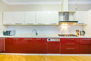 Апартаменты Luxary Apartment On Tarqovu Centr Баку Апартаменты с 3 спальнями-62