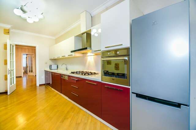 Апартаменты Luxary Apartment On Tarqovu Centr Баку-34