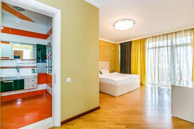 Апартаменты Luxary Apartment On Tarqovu Centr Баку-44