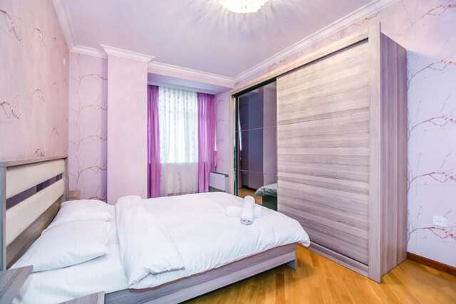 Апартаменты Luxary Apartment On Tarqovu Centr Баку-54
